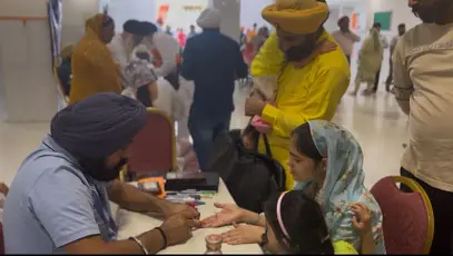 Colour therapy session by Capt. Manmeet Singh