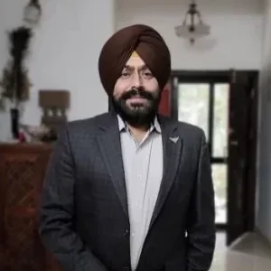 Capt. Manmeet Singh, founder of Mann Therapy